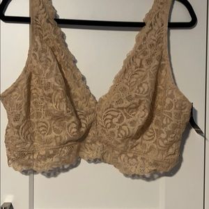 Plus Size Lace Bralett
